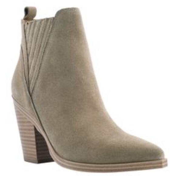 Marc Fisher Gadri Larice Tan Suede Leather Block Heeled Bootie Sz: 8M or 9M NWOB - Picture 1 of 14